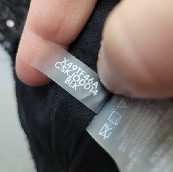 Calvin Klein Black Sequin Blouse V Neck Plus Size 1X NEW - Picture 9 of 11